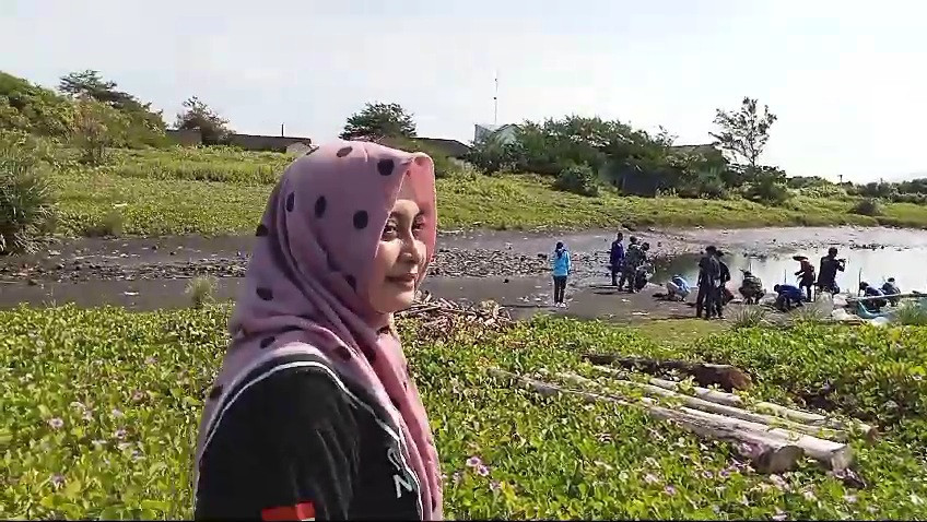 Bersih Pantai dan Penanaman Mangrove Cara Aliansi Mahasiswa Nusantara Peringati Hari Peduli Sampah Nasional