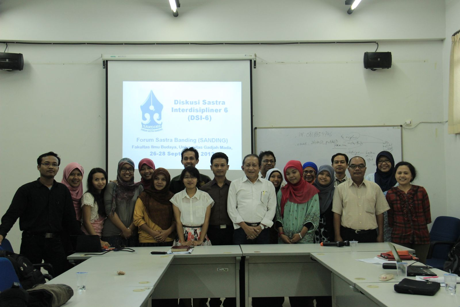 Menduniakan Sastra dari Yogyakarta, Buku Karya Drs. Muh. Arif Rokhman dan Anggota FLP Yogyakarta Bakal Diluncurkan Akhir November