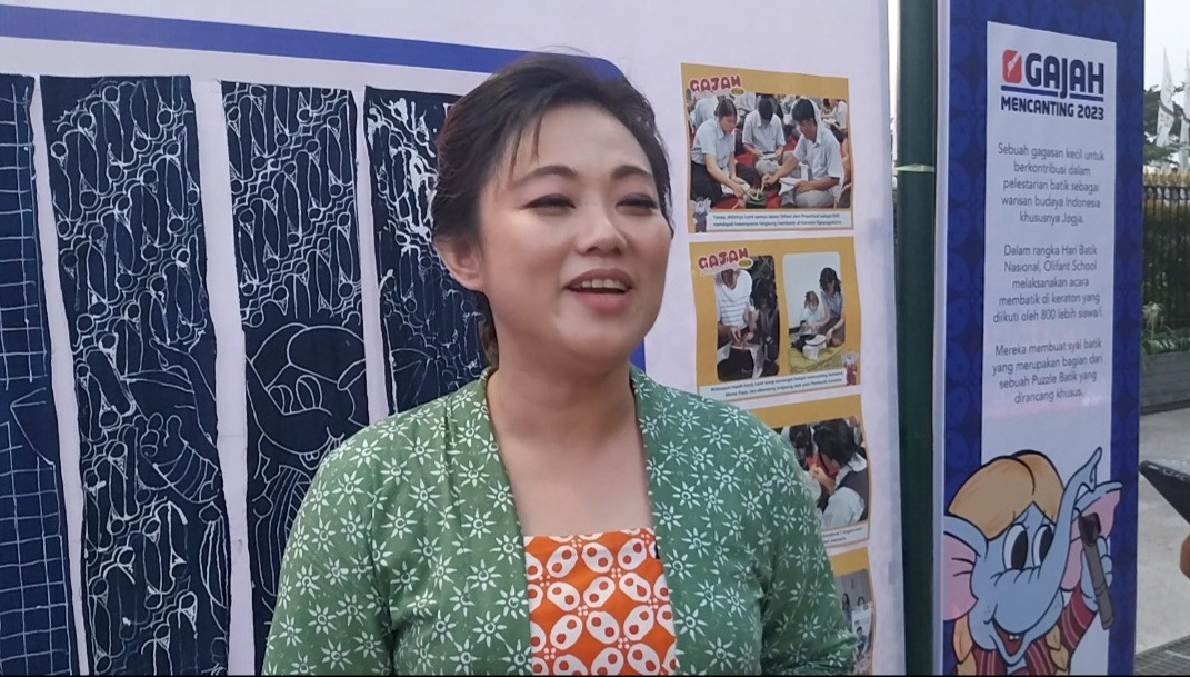 1500 Siswa dan Ortu Gelar Pawai Gajah Mencanting Batik Di Titik Nol KM Yogyakarta