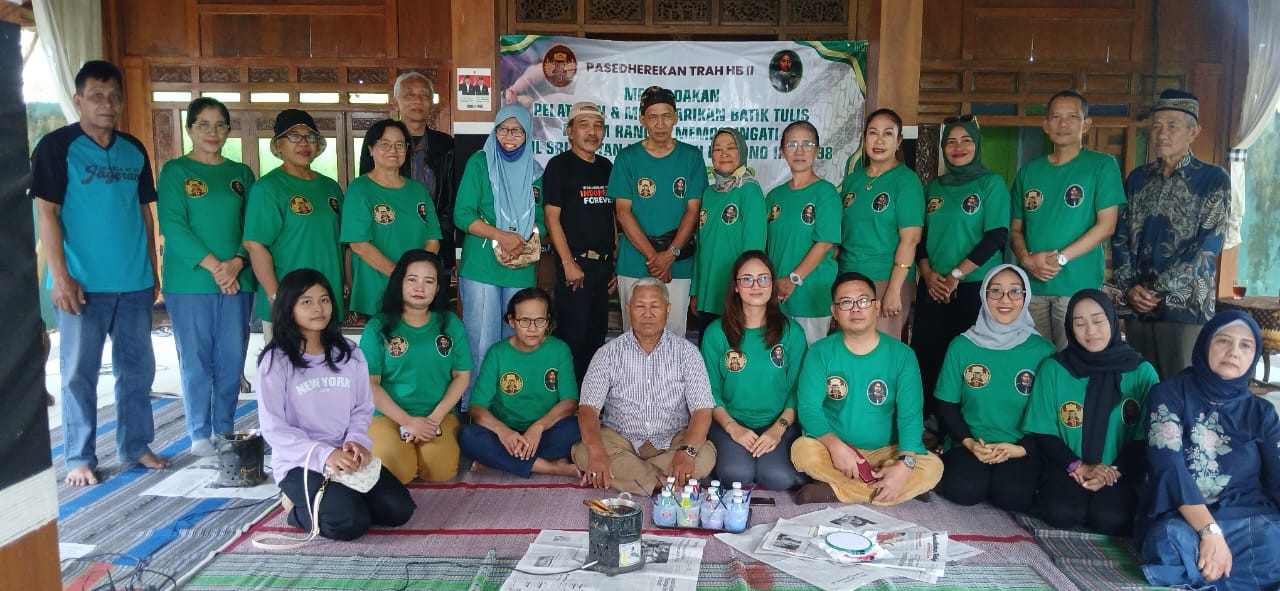 PASEDEREKAN TRAH Hamengku Buwono II Gelar Pelatihan Membatik, Teladani Keahlian Sang Sultan Pencipta Batik Brongtomangu