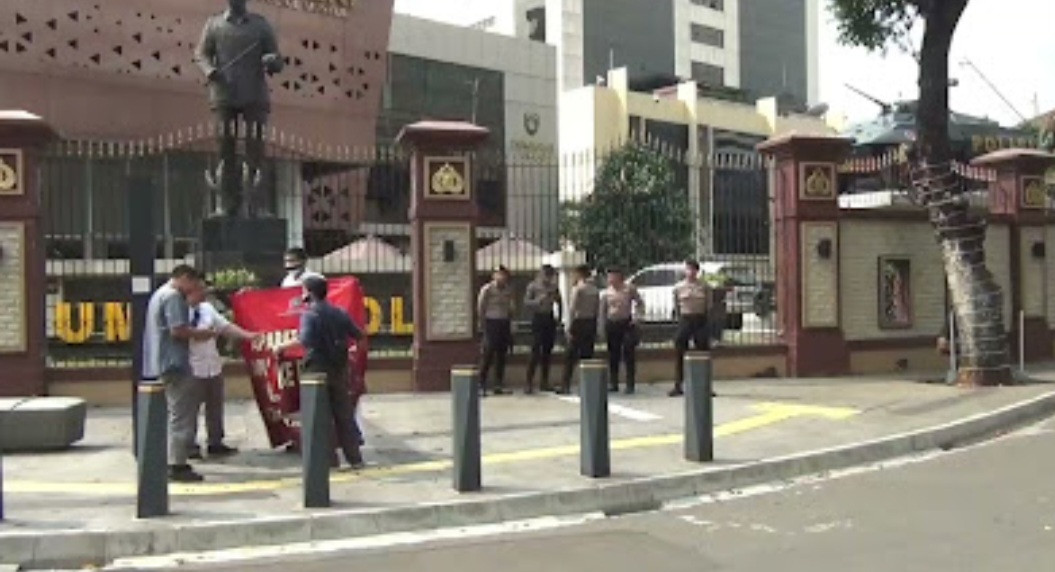 Selama 10 Tahun Tuntut Hak, Korban Malioboro City Aksi Keprihatinan di Mabes Polri