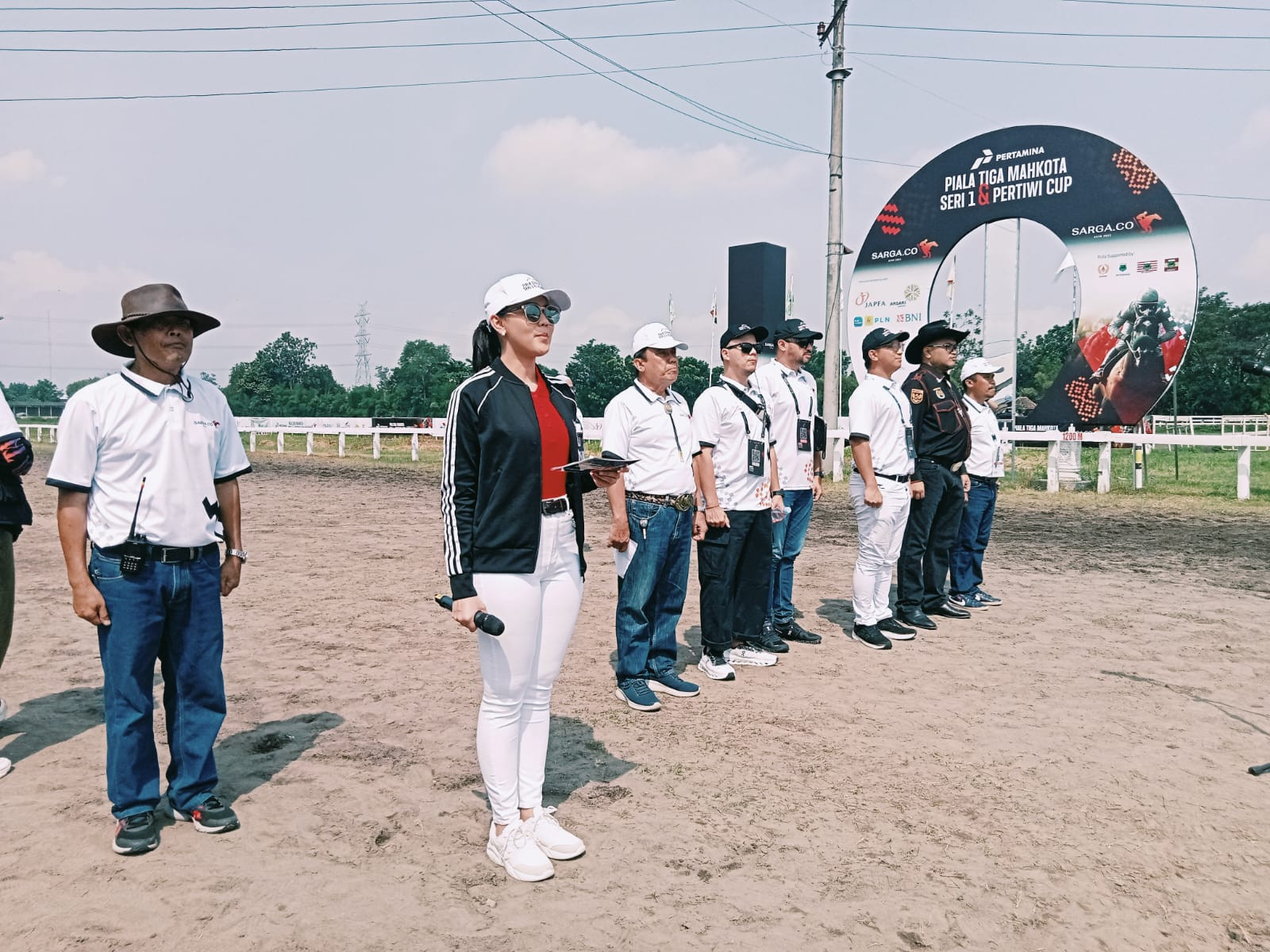 Pacuan Kuda Piala Tiga Mahkota Seri 1 dan  Pertiwi Cup 2024 Berhadiah Total 1,2 Milyar Rupiah