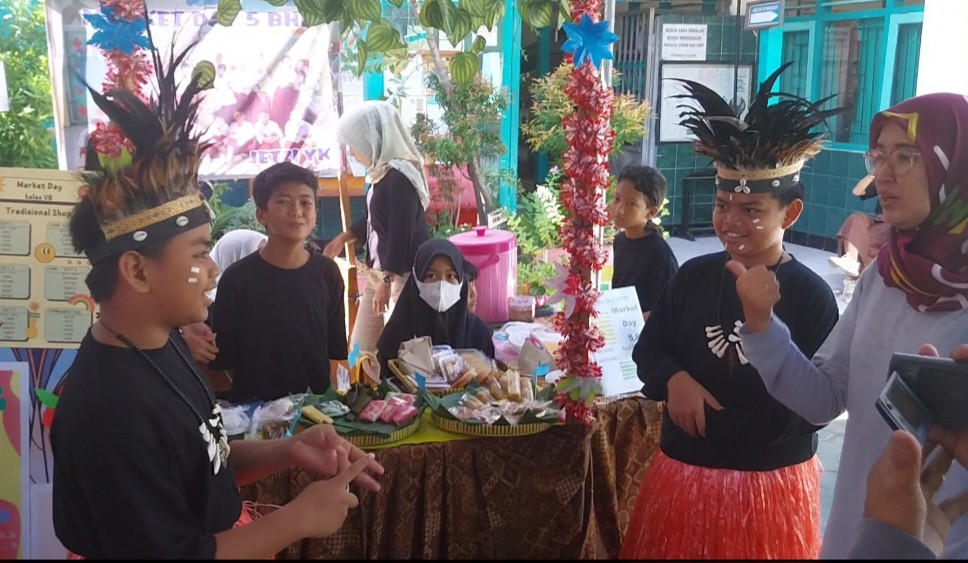 Ratusan Pelajar SD Gelar "Market Day" Bertema Pangan Nusantara Dan Kebhinekaan Global